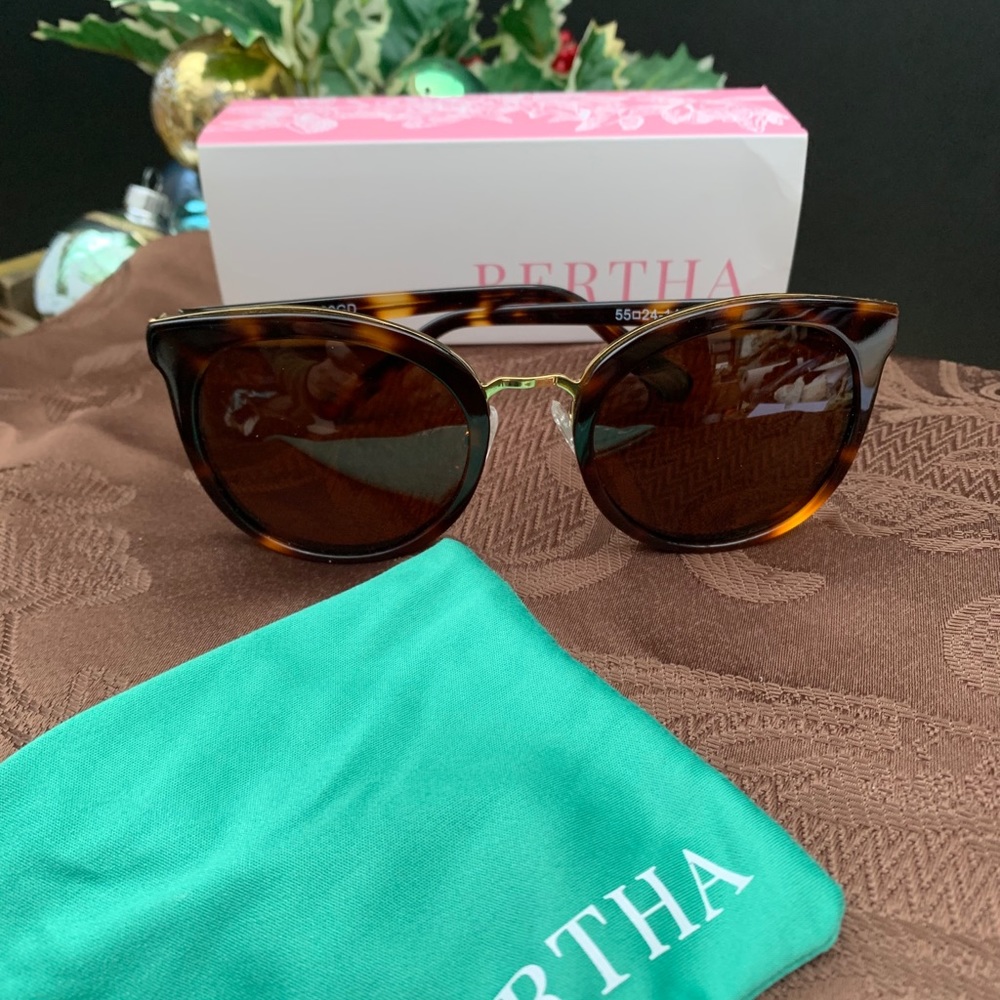 BERTHA “Lucy” Wayfarer Sunglasses